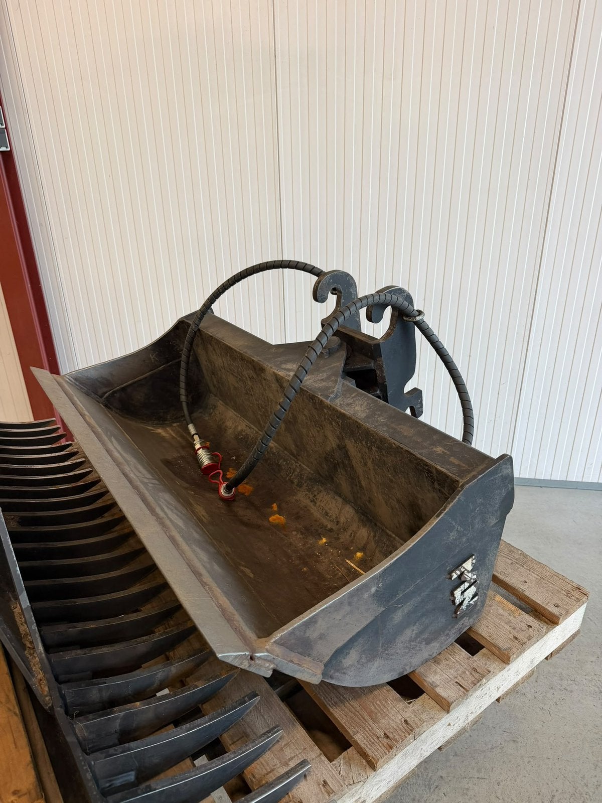Kantelbak, Ophalen, Overige typen