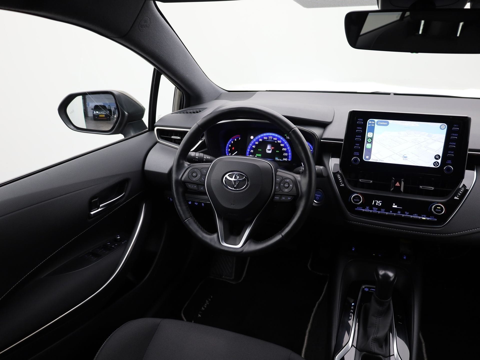 Toyota Corolla Touring Sports 1.8 Hybrid Dynamic | Keyless |, 12 maanden, Gebruikt, 4 cilinders, Corolla