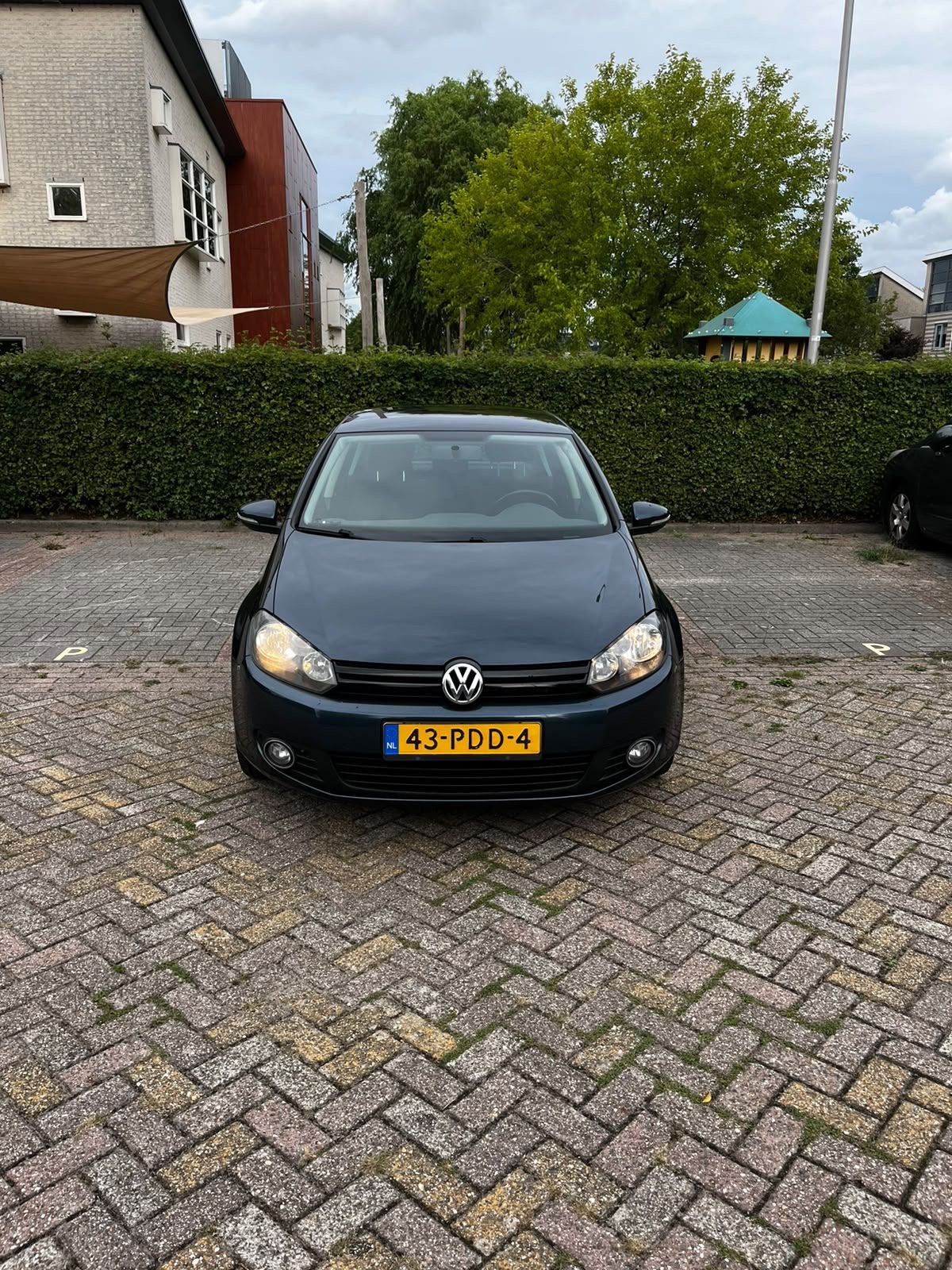 Volkswagen Golf 1.2 TSI 77KW 5D 2011 Grijs, Auto's, Voorwielaandrijving, 4 cilinders, 610 kg, 49 €/maand
