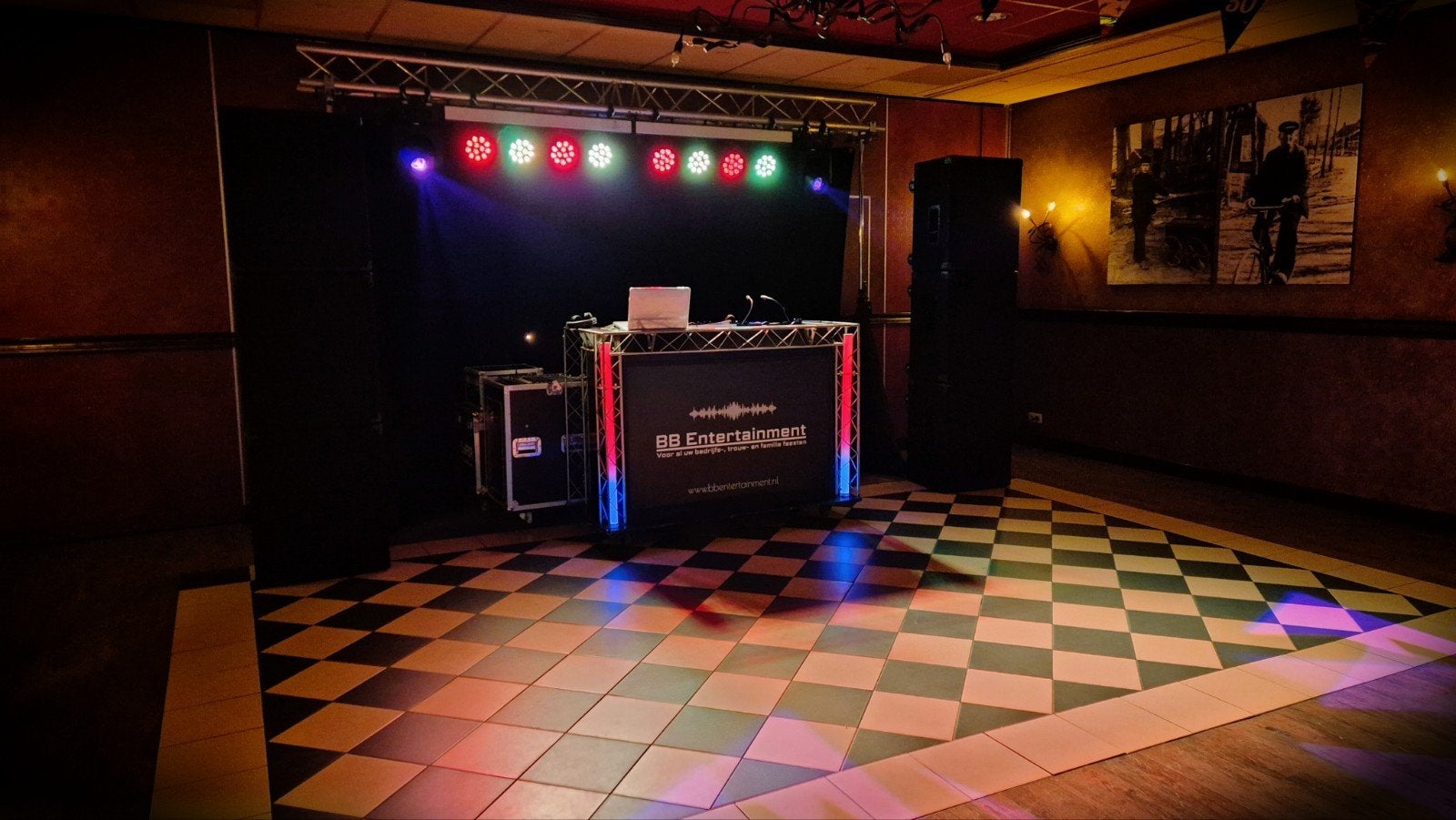 Complete Drive-In Show •  incl. Licht, Geluid & Allround DJ, Diensten en Vakmensen, Dj