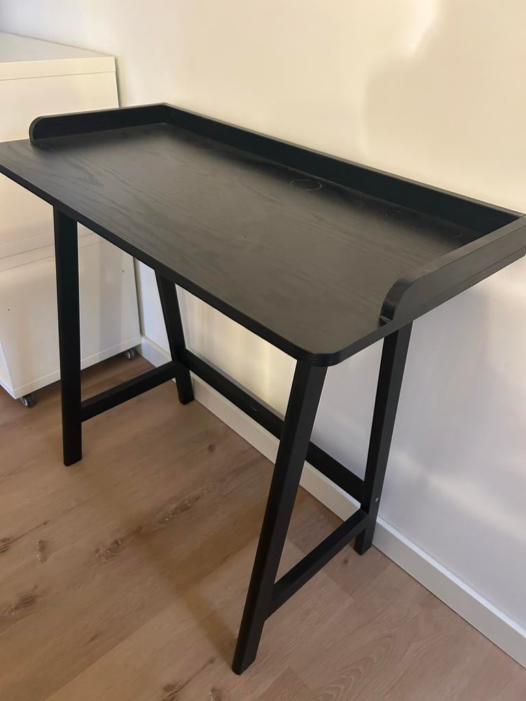 Strak Zwart Bureau - Ideaal voor Thuiswerkplek of Gaming, Huis en Inrichting, Bureaus, Ophalen, Zwart, Hout, Zo goed als nieuw