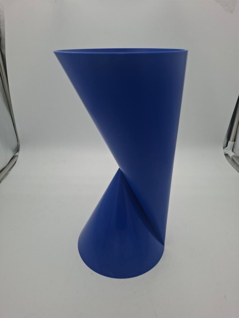 Dutch design vaas   ( vintage memphis retro ), Ophalen of Verzenden