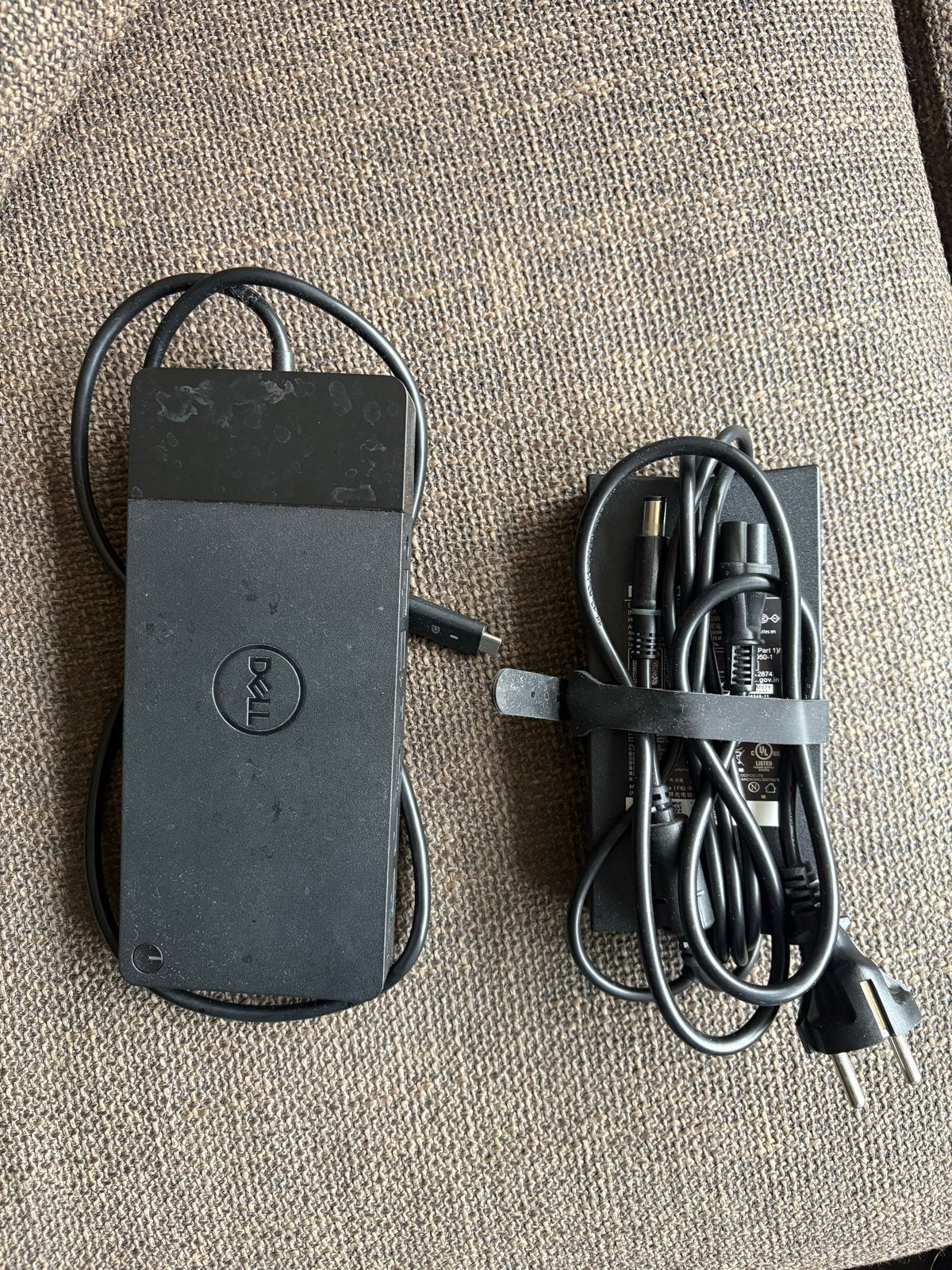 Dell WD19S 130W Docking Station, Ophalen of Verzenden, Zo goed als nieuw, Docking station, Laptop