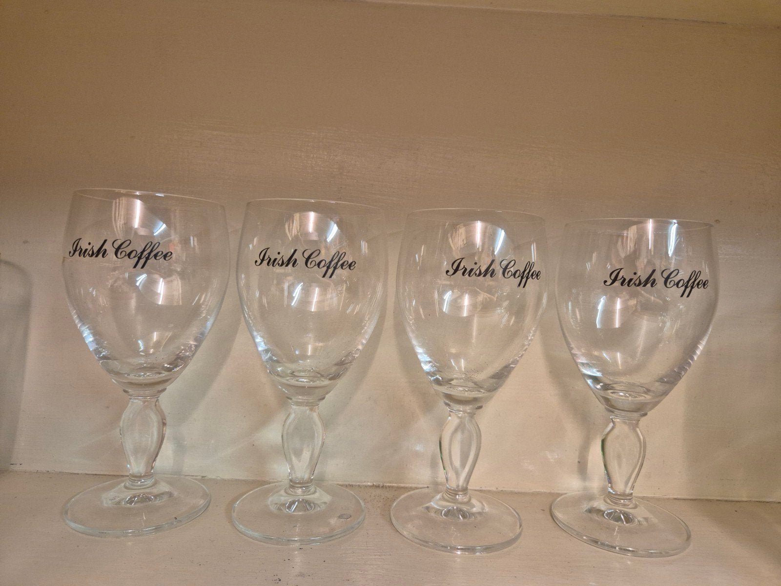 Irish coffee glas met zwarte letters, Ophalen of Verzenden