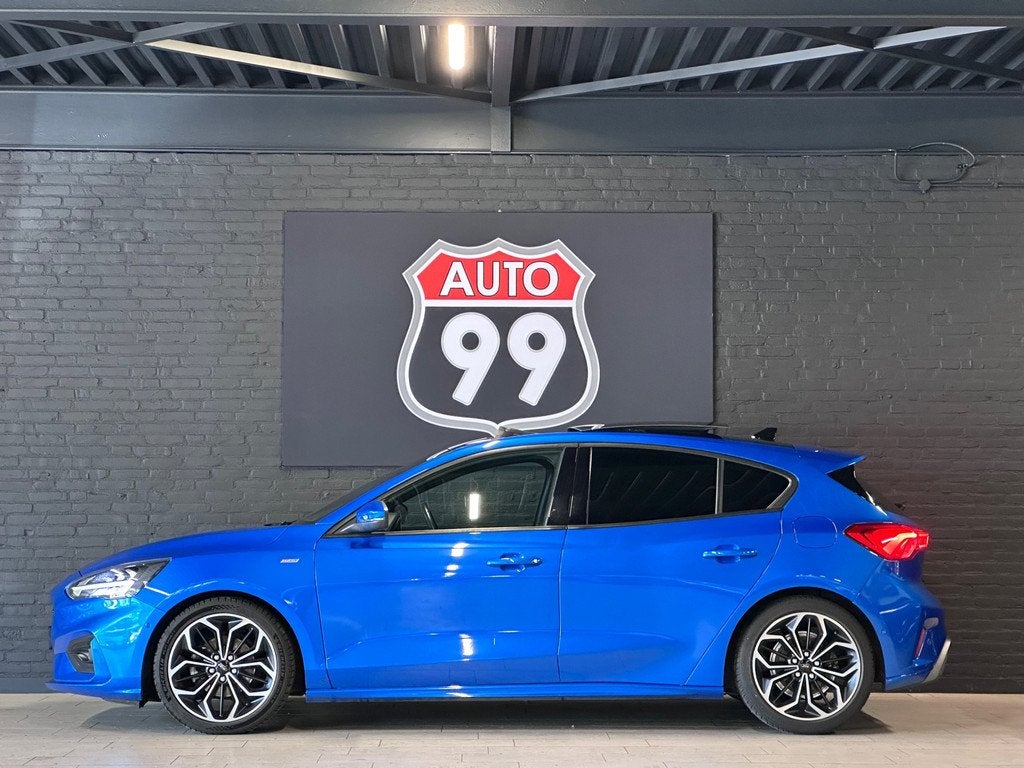 Ford Focus 1.0 EcoBoost ST Line Business FULL OPTIONS / PANO, Gebruikt, Blauw, Bedrijf, Handgeschakeld