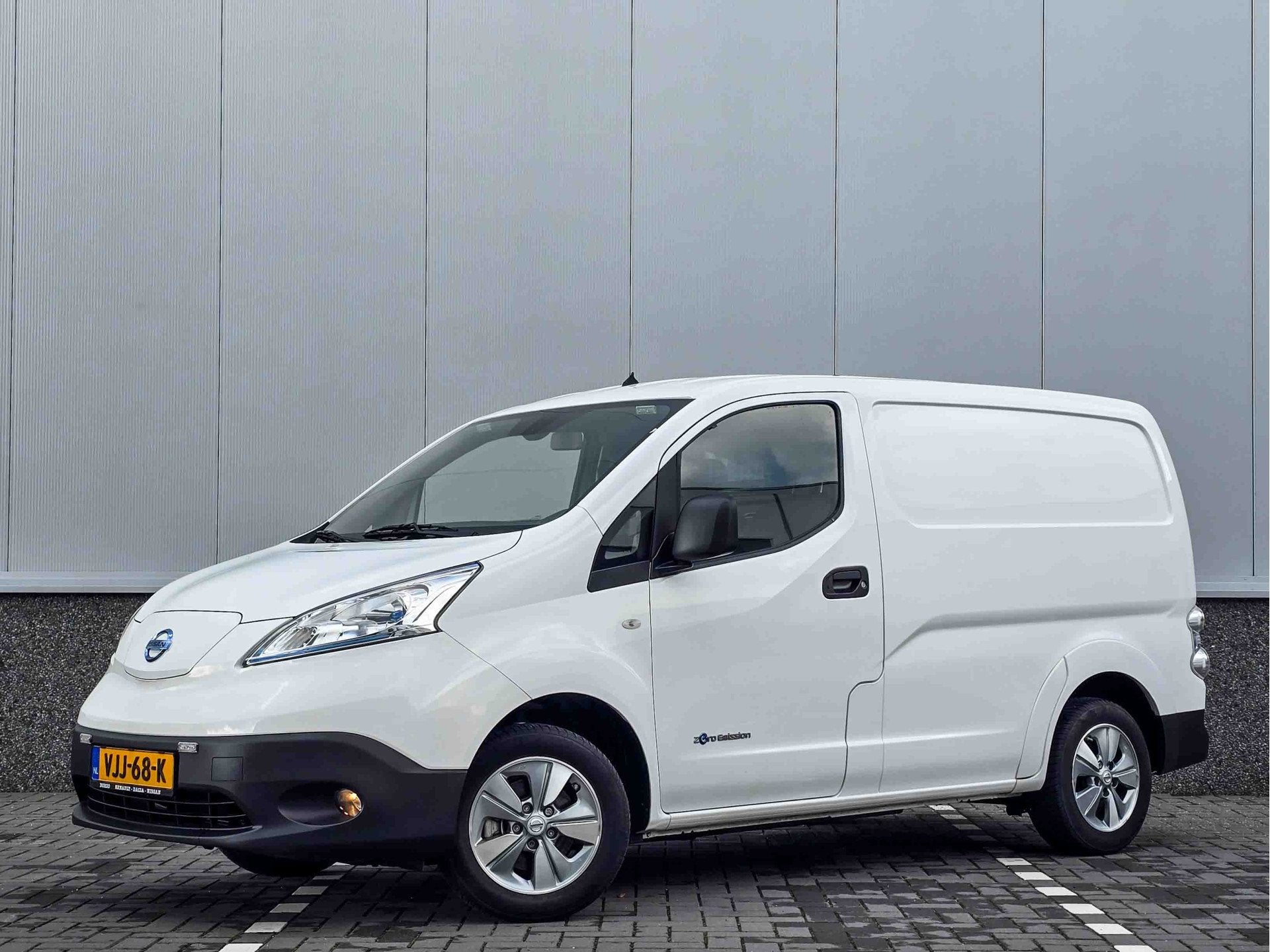 Nissan E-NV200 Business 40 kWh | Snelladen SOH 94% | Stoelve, Auto's, Dealer onderhouden, Gebruikt, Zwart, Wit
