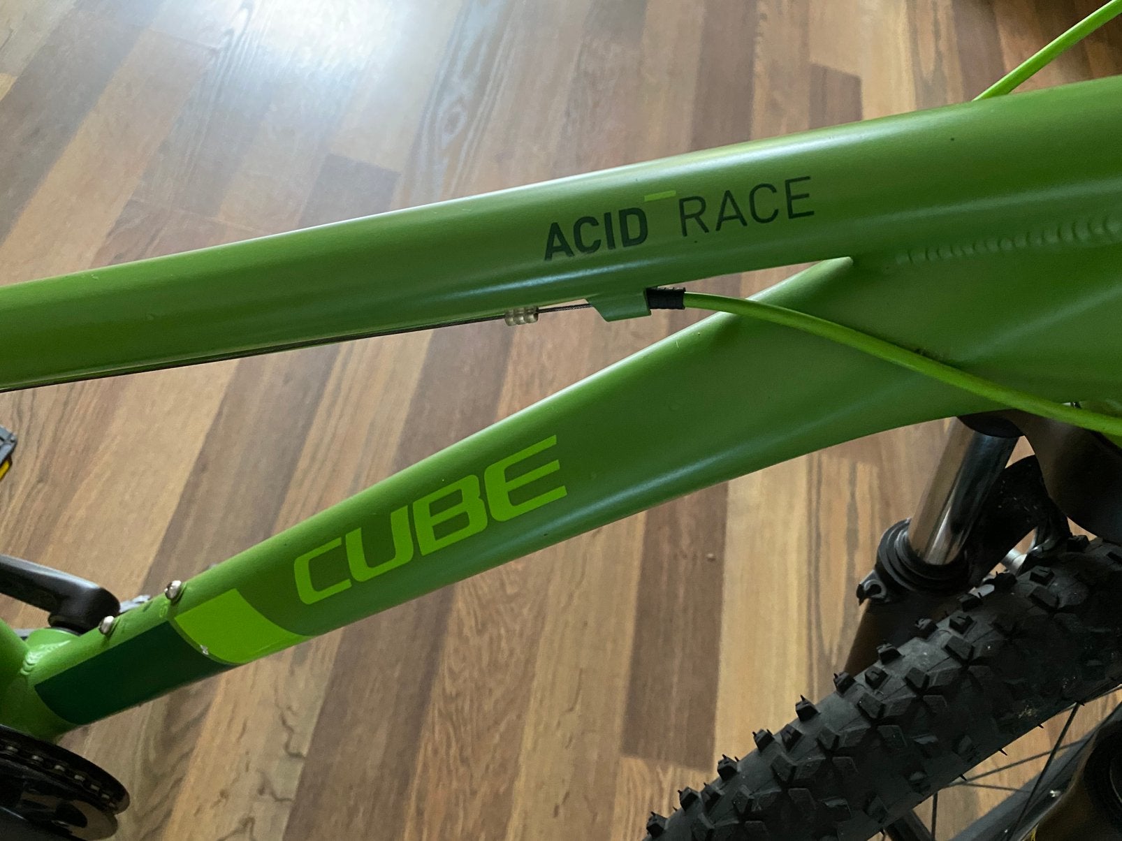 Foto 3 van Kinder mountainbike Cube Acid 240 24 inch