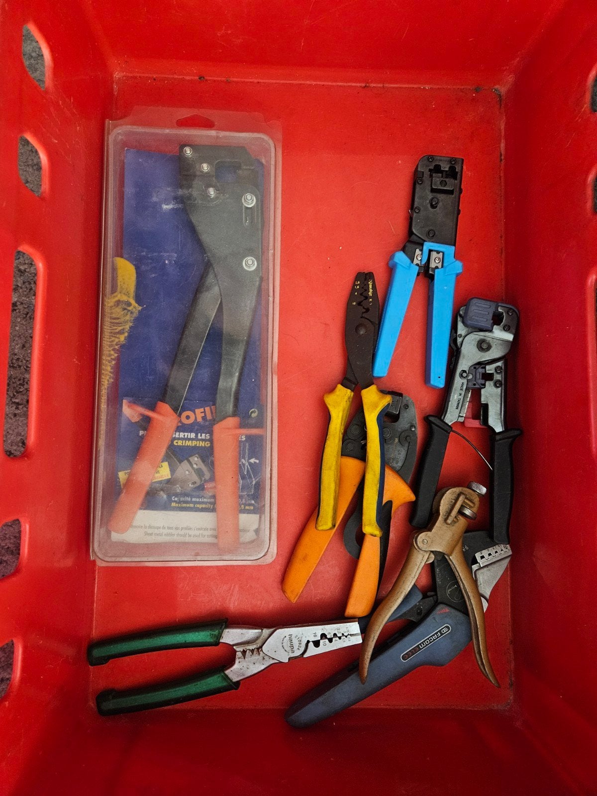 Grote set Elektra Gereedschap - Krimptangen & Striptangen, Ophalen of Verzenden, Gebruikt, Gereedschapsset, Facom