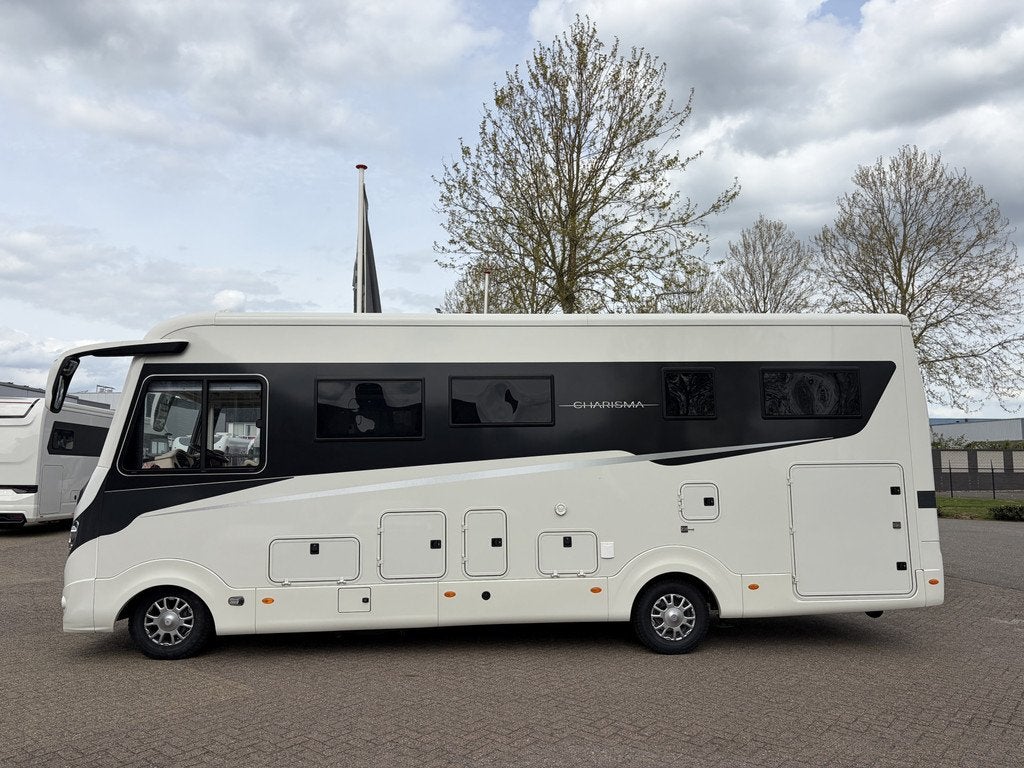 Concorde CHARISMA 850 L 204pk Aut BAR-zit GEEN Hefbed Lithiu, Caravans en Kamperen, Campers, Concorde, Diesel, Mark@niesmannbischoff.nl
