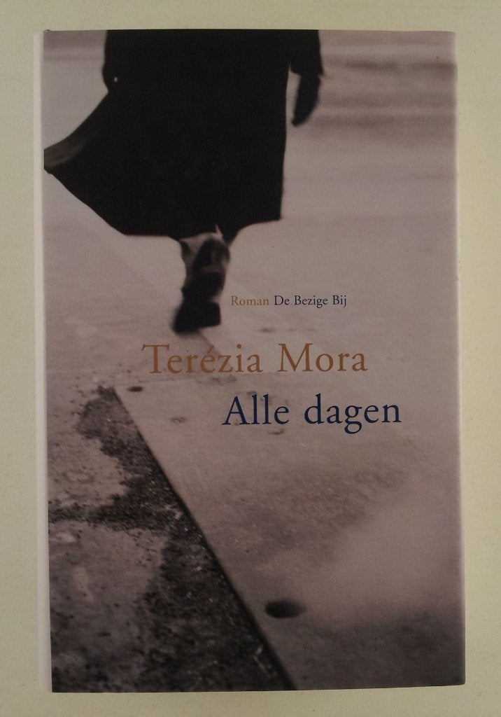Mora, Terezia - Alle dagen, Verzenden, Gelezen