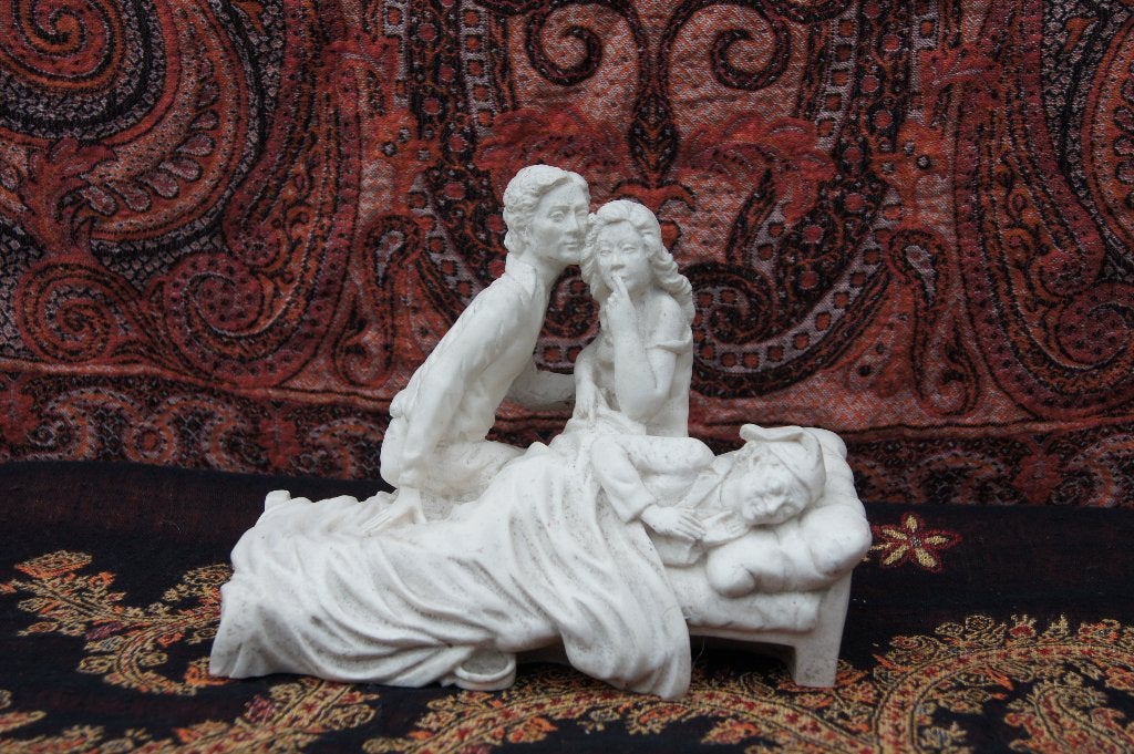 Man / vroew slapend persoon, Antiek en Kunst, Ophalen of Verzenden, Overige materialen, Beeld