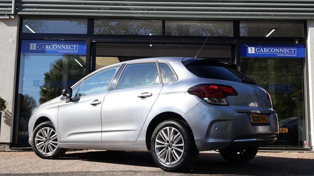 Citroen C4 1.2 PureTech Exclusive 131pk|LED|Cruise|Navi|PDC|, Stof, 1199 cc, Bedrijf, 3 cilinders