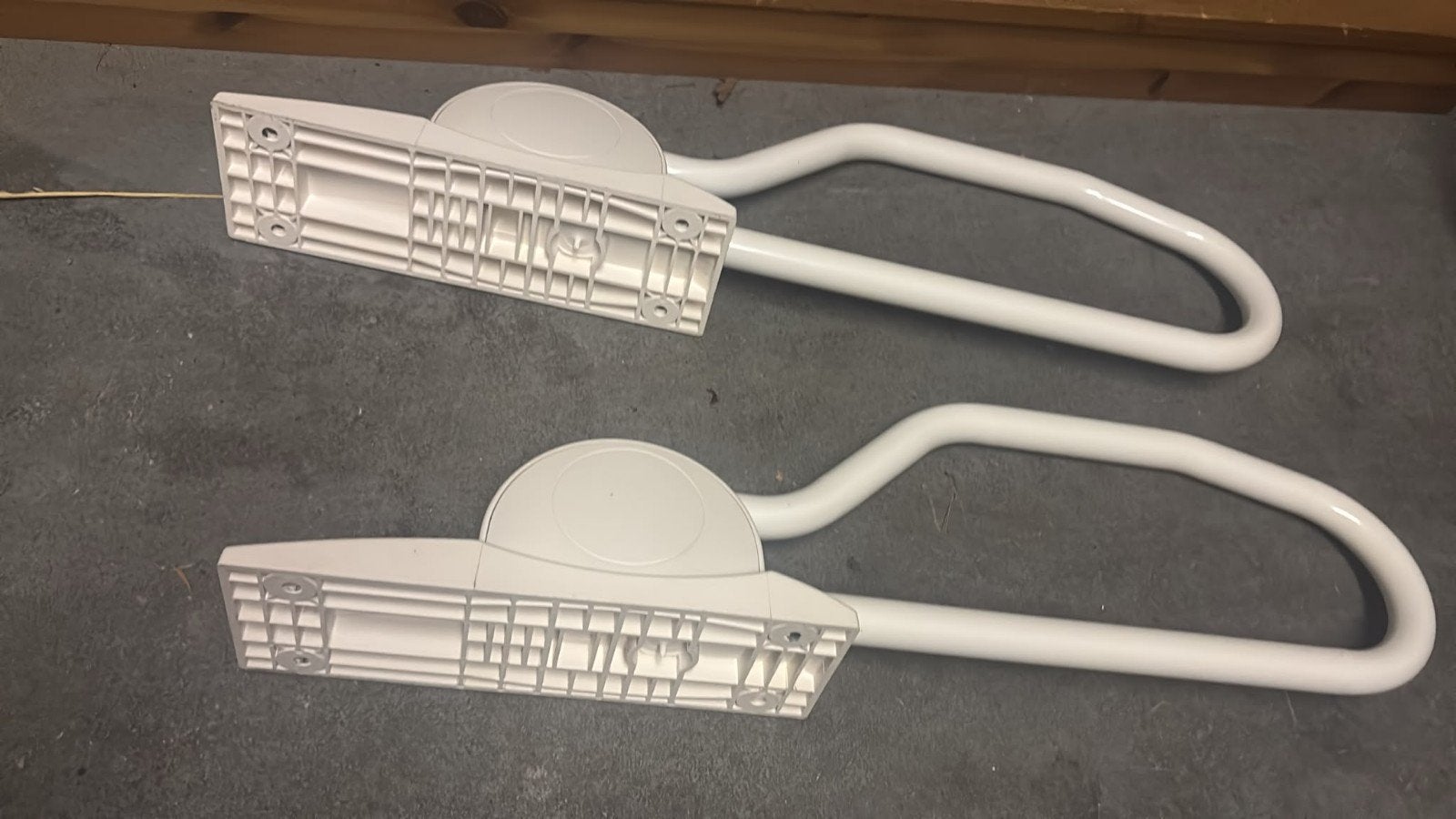 2 toilet steunbeugels Handycare Linido mindervalide, Ophalen of Verzenden