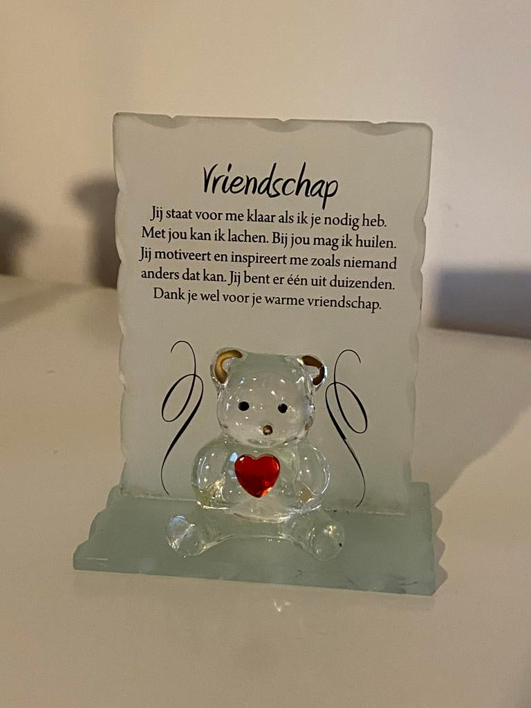 Glazen beeldje vriendschap, Ophalen of Verzenden, Zo goed als nieuw, Meerkleurig, Glas