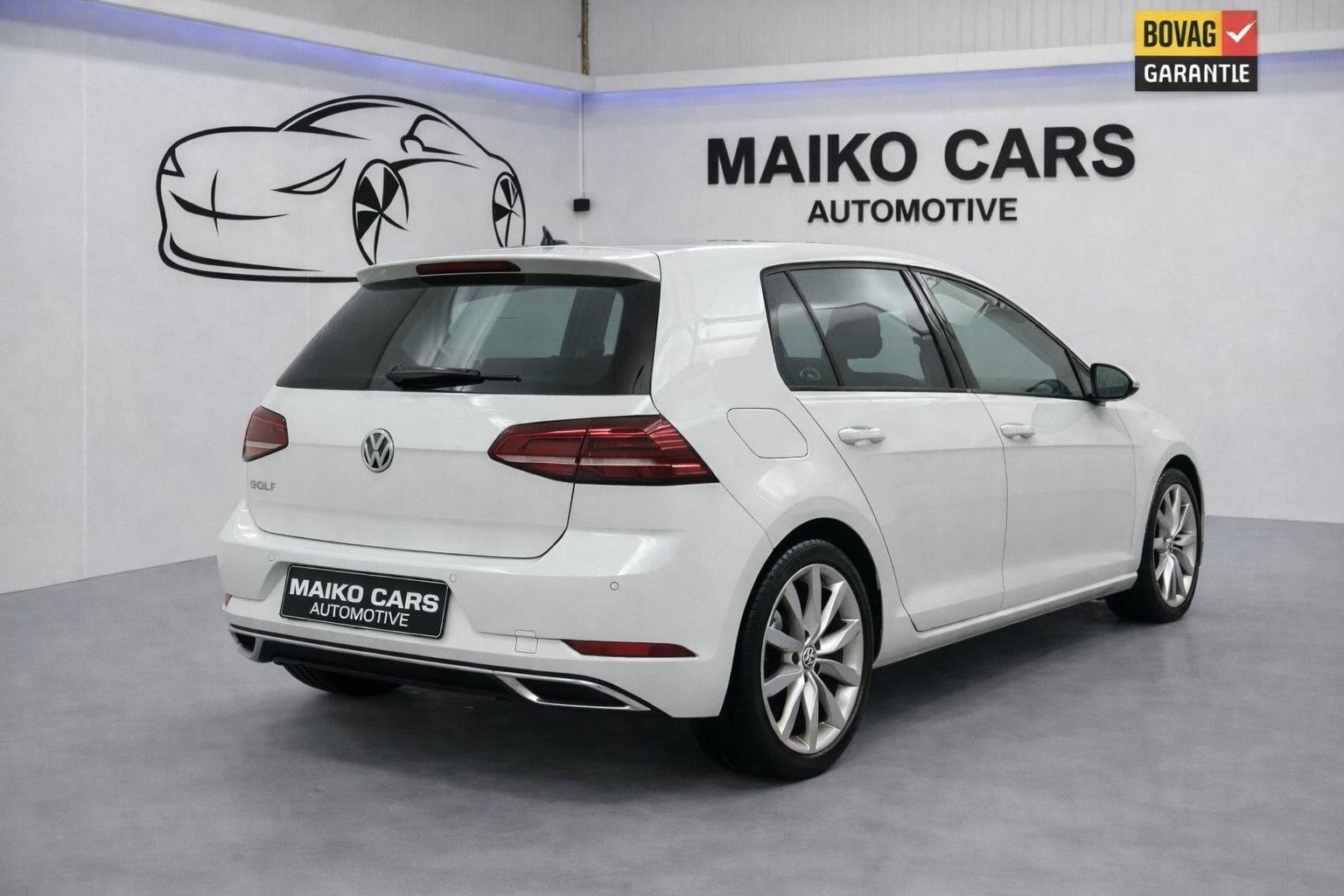 Volkswagen Golf 1.5 TSI 150 PK Highline DGS AUTOMAAT VOL LED, Gebruikt, 4 cilinders, 150 pk, Alcantara