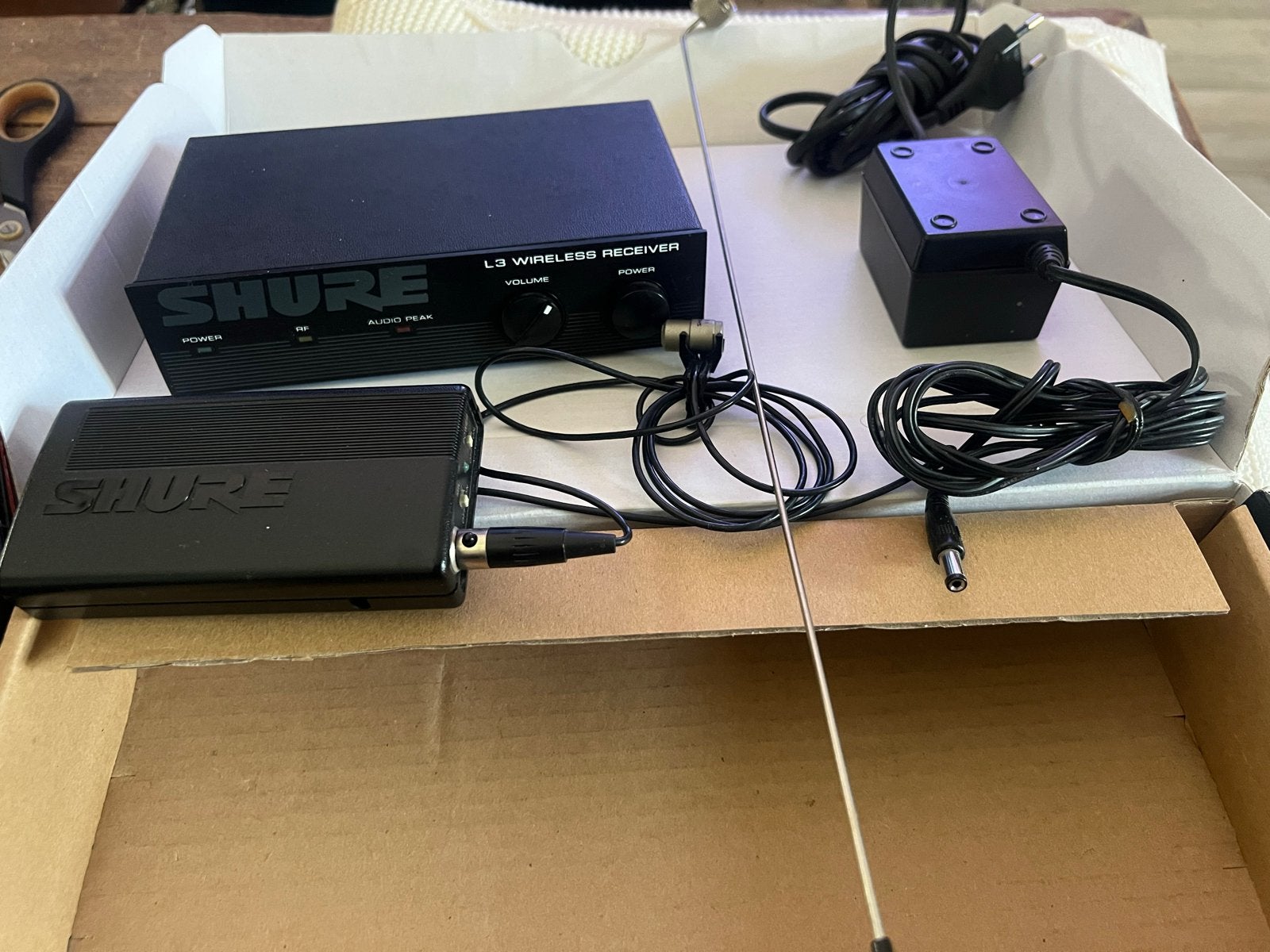 Shure L3 Draadloos Microfoonsysteem met AKG SR450, Muziek en Instrumenten, Ophalen of Verzenden, Gebruikt, Zangmicrofoon, Draadloos