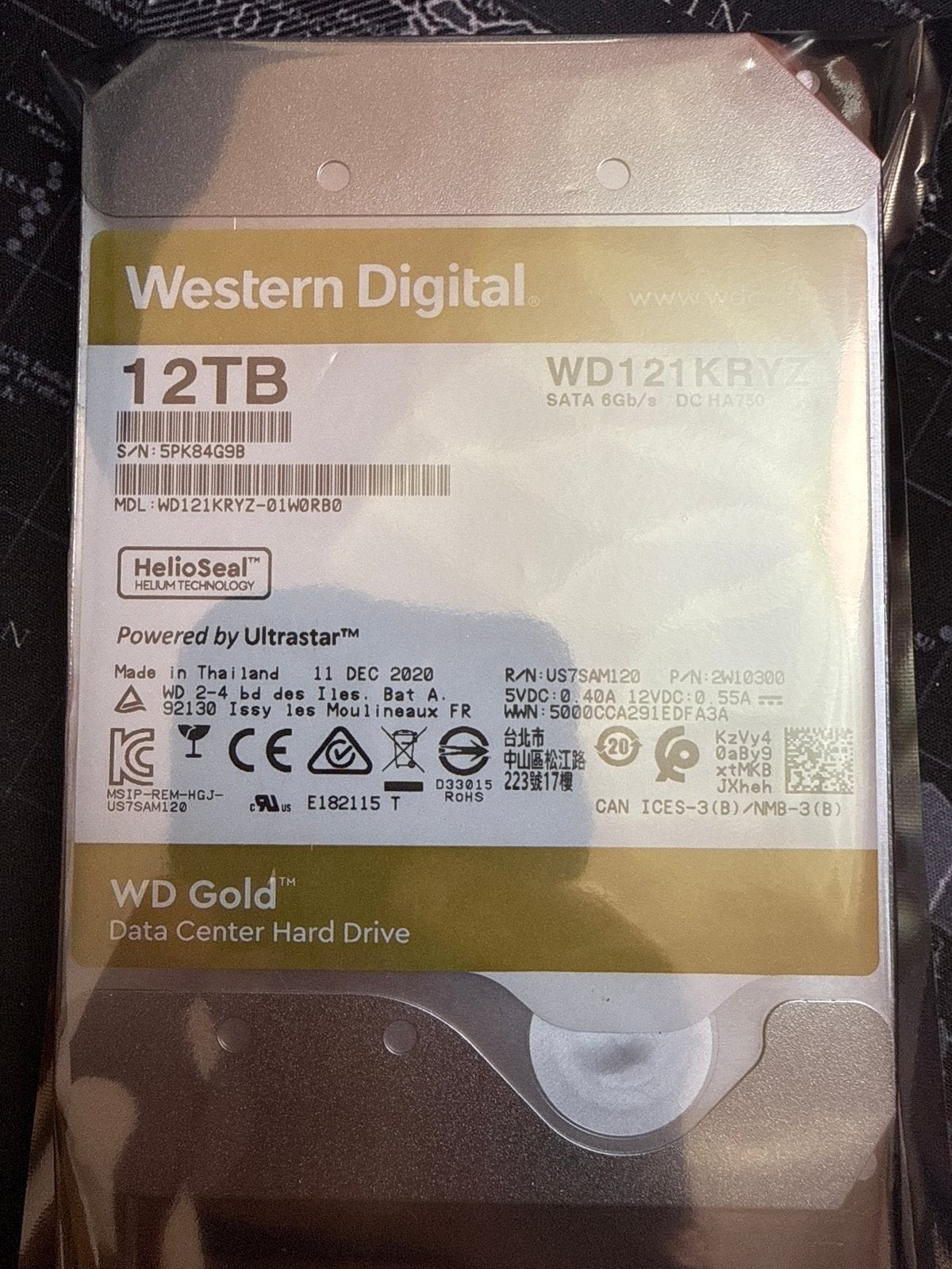 WD Gold 12TB HDD WD121KRYZ - met 34k draaiuren (3x)