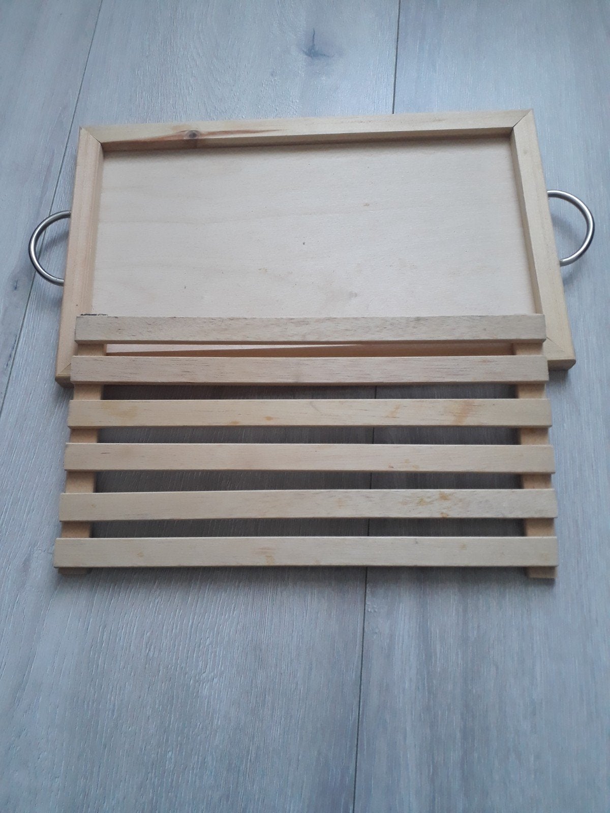 Houten broodplank / snijplank met opvangbak 38x23 cm, Huis en Inrichting, Woonaccessoires | Dienbladen, Ophalen of Verzenden, Gebruikt