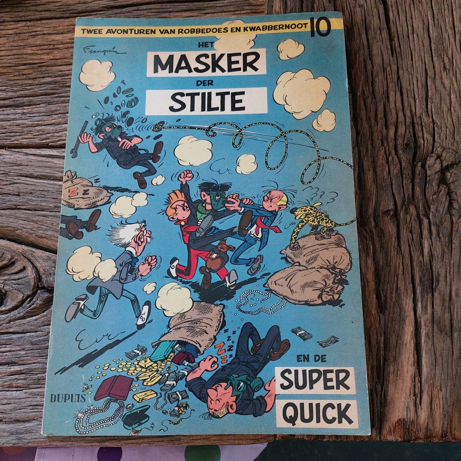 Oude Robbedoes en Kwabbernoot nr 10 in 1e druk 1958, Eén stripboek, Ophalen of Verzenden, Gelezen