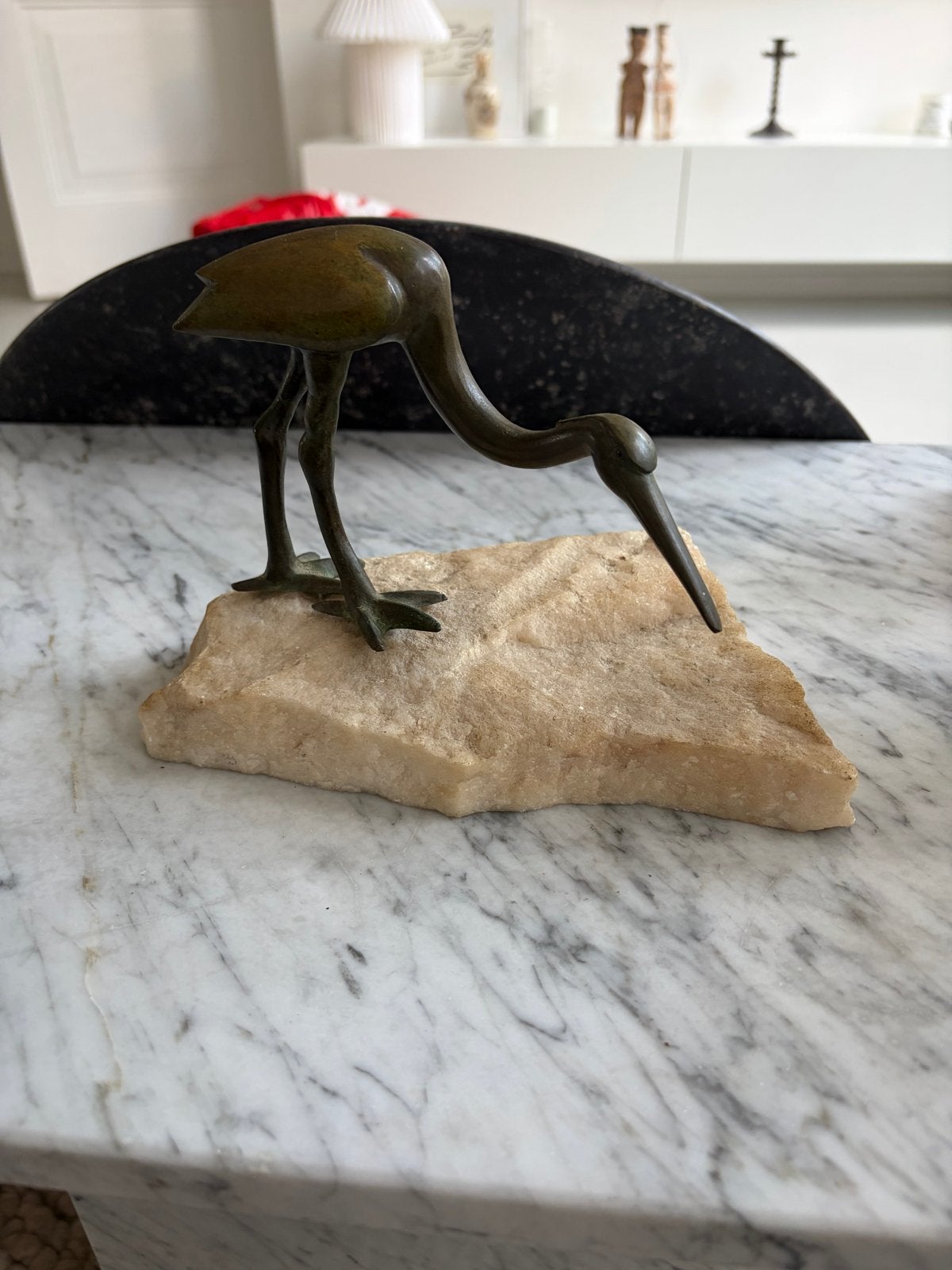 Bronzen vogel op marmeren sokkel - Elegant beeld, Minder dan 20 cm, Ophalen of Verzenden, Brons, Op sokkel