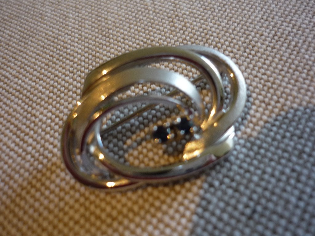 Prachtige zilveren broche met veiligheidssl en safier 925, Sieraden, Tassen en Uiterlijk, Verzenden, Minder dan 4 cm, Zo goed als nieuw