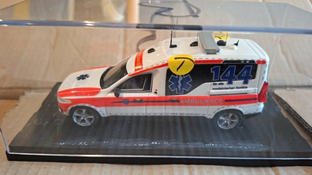 B keus volvo ambulance, Verzenden, Gebruikt, Auto, Overige merken