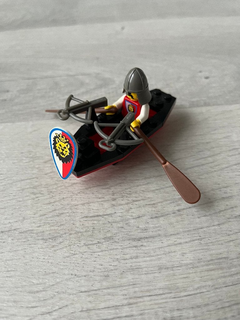 Lego royal knights en fright knight set, Gebruikt, Inclusief instructies, Lego, Ophalen of Verzenden