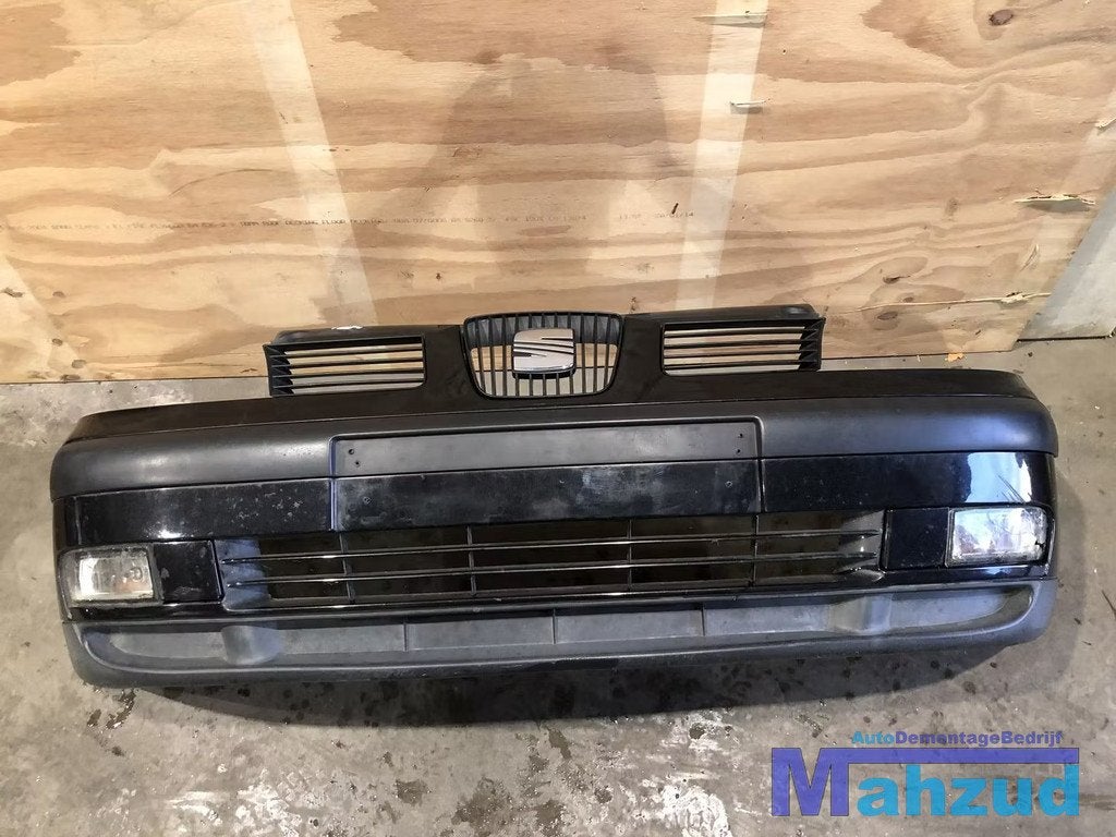SEAT IBIZA 2 6K1 zwart voorbumper LC9Z, Auto-onderdelen, Gebruikt, Voor, Autovia A-2, Km 585 585
08760  Martorell, ES, Ophalen of Verzenden