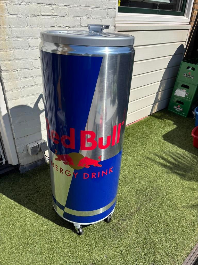 Red Bull koelkast blikmodel, Ophalen, Zonder vriesvak, Minder dan 85 cm, Minder dan 75 liter