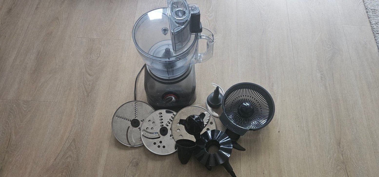 Silvercrest Keukenmachine (SKMM 1000) met Div Opzetstukken, Witgoed en Apparatuur, 2 tot 3 liter, Ophalen of Verzenden, Gebruikt