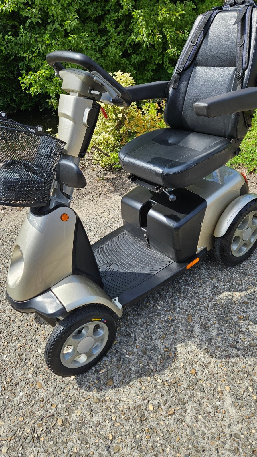 Trophy6 scootmobiel, stabiele sterke 4-wiel scootmobiel, Ophalen, Zo goed als nieuw, Elektrische rolstoel