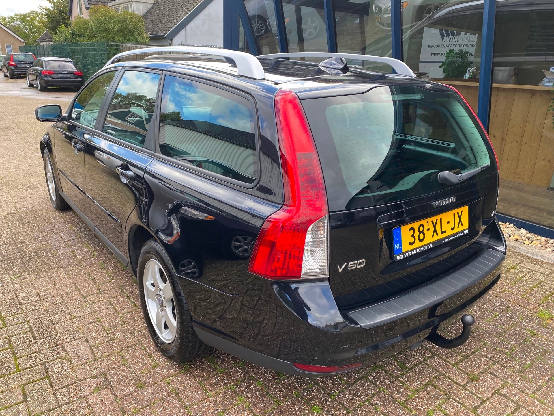 Volvo V50