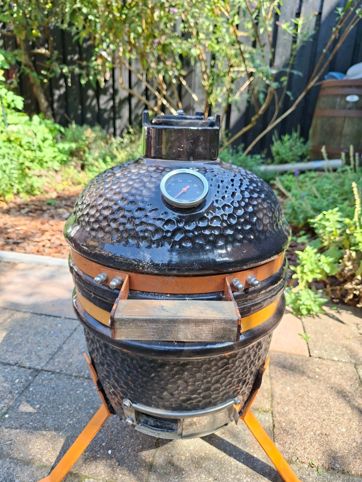 Kamado BBQ met accessoires - Perfect voor de zomer!, Ophalen, Gebruikt, Onbekend