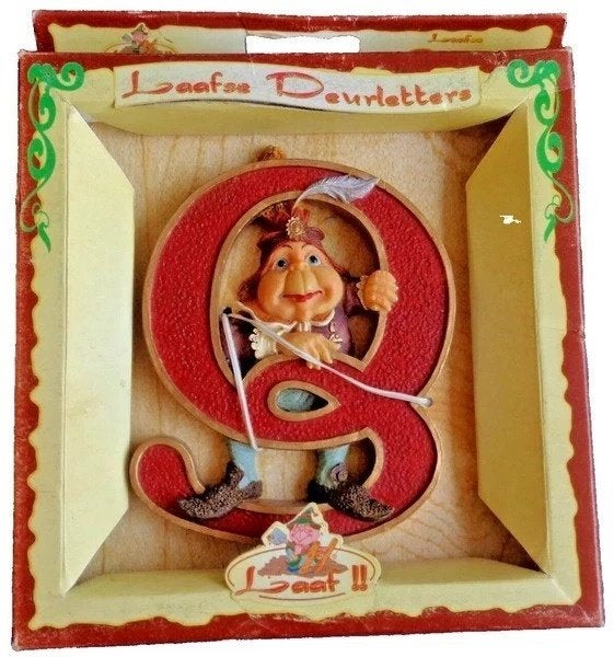 Efteling Volk van Laaf deurletter Q 10cm 1999, Coolsingel 104, 3011 AG Rotterdam, Netherlands, Verzenden, Zo goed als nieuw, Beeldje of Poppetje