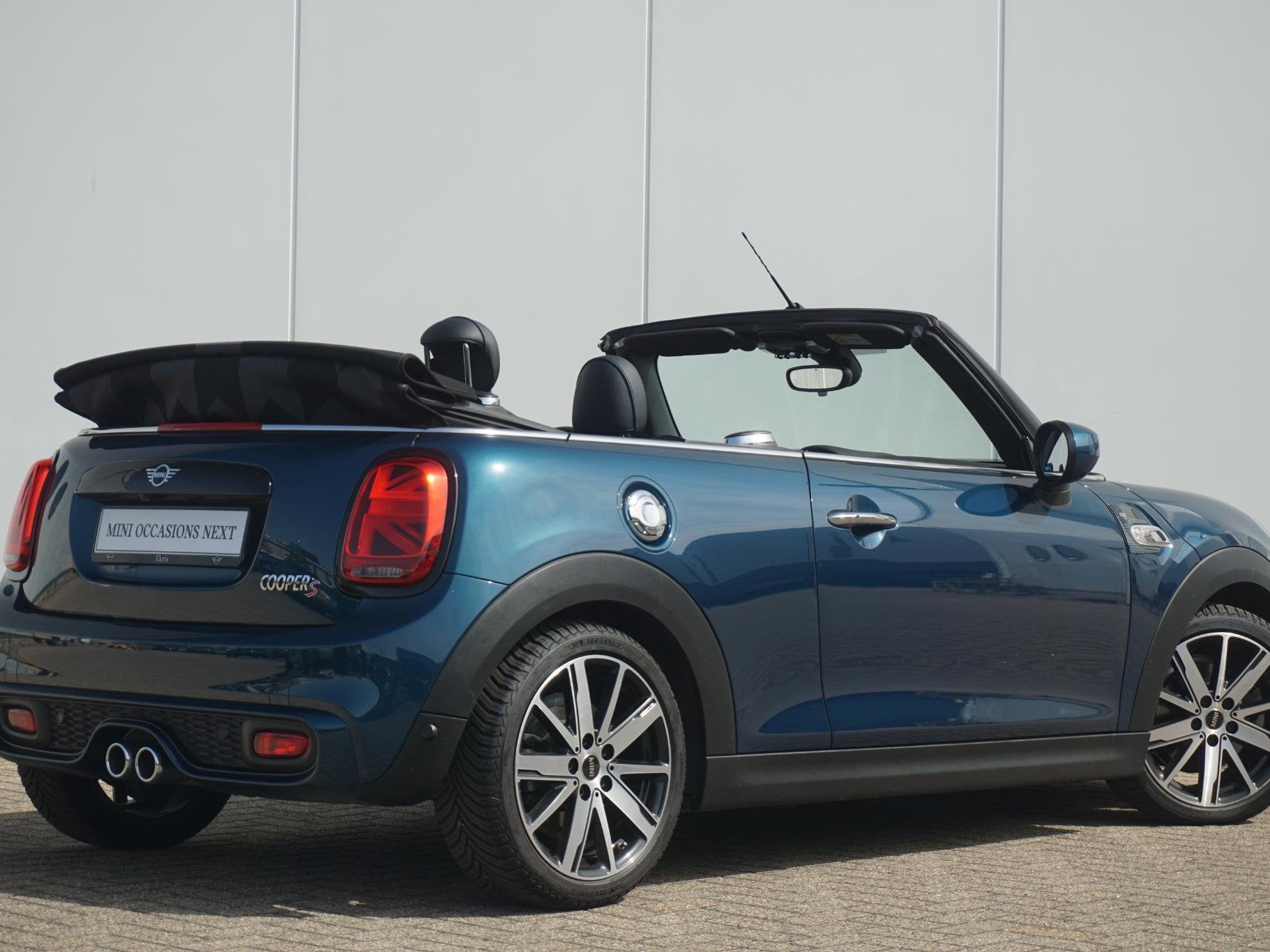 MINI Cabrio Cooper S Sidewalk Edition | Stoelverwarming | Ac, Auto's, Mini, 1998 cc, Stof, Euro 6, 4 stoelen