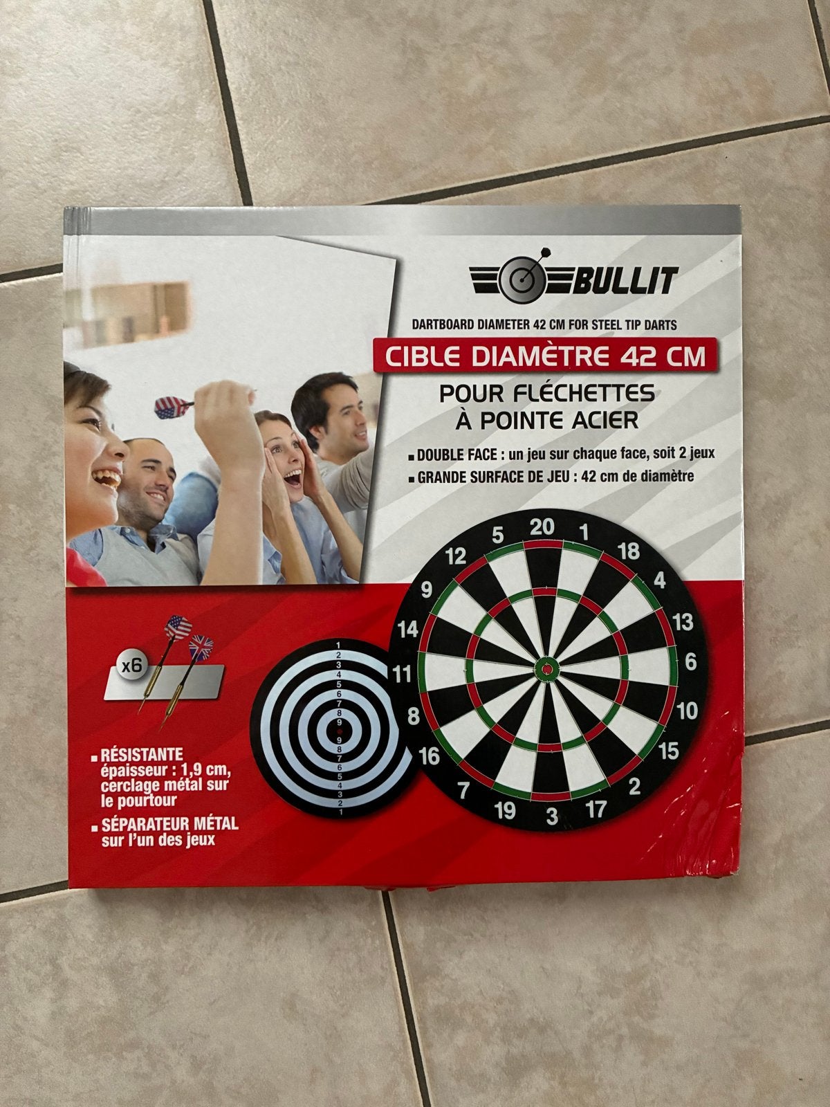 Bullit Dartbord met pijlen - 42 cm, Ophalen of Verzenden, Nieuw, Dartbord met pijlen