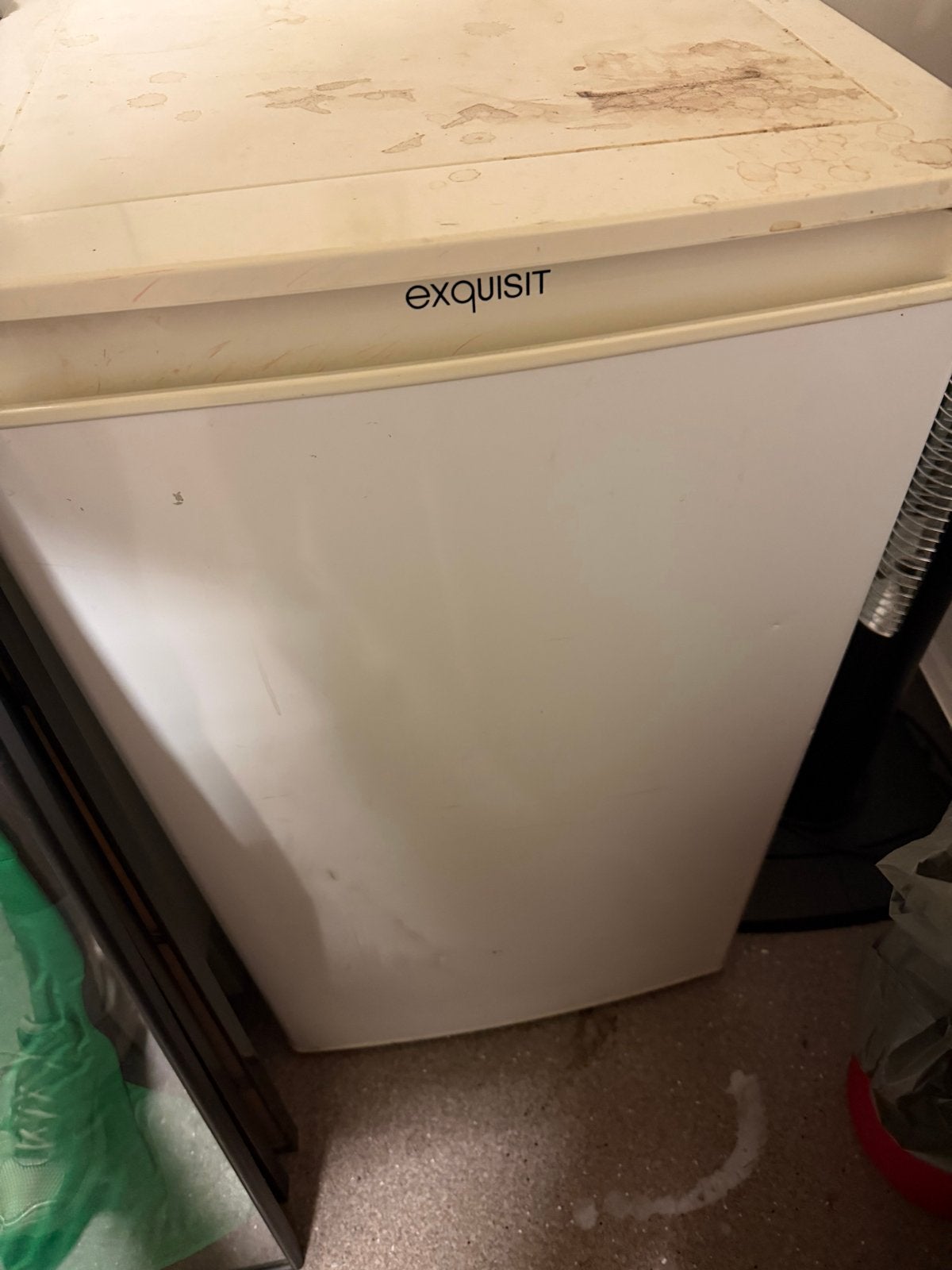 Gratis koelkast Exquisit - Moet schoongemaakt worden, Witgoed en Apparatuur, Koelkasten en IJskasten, 85 tot 120 cm, 75 tot 100 liter