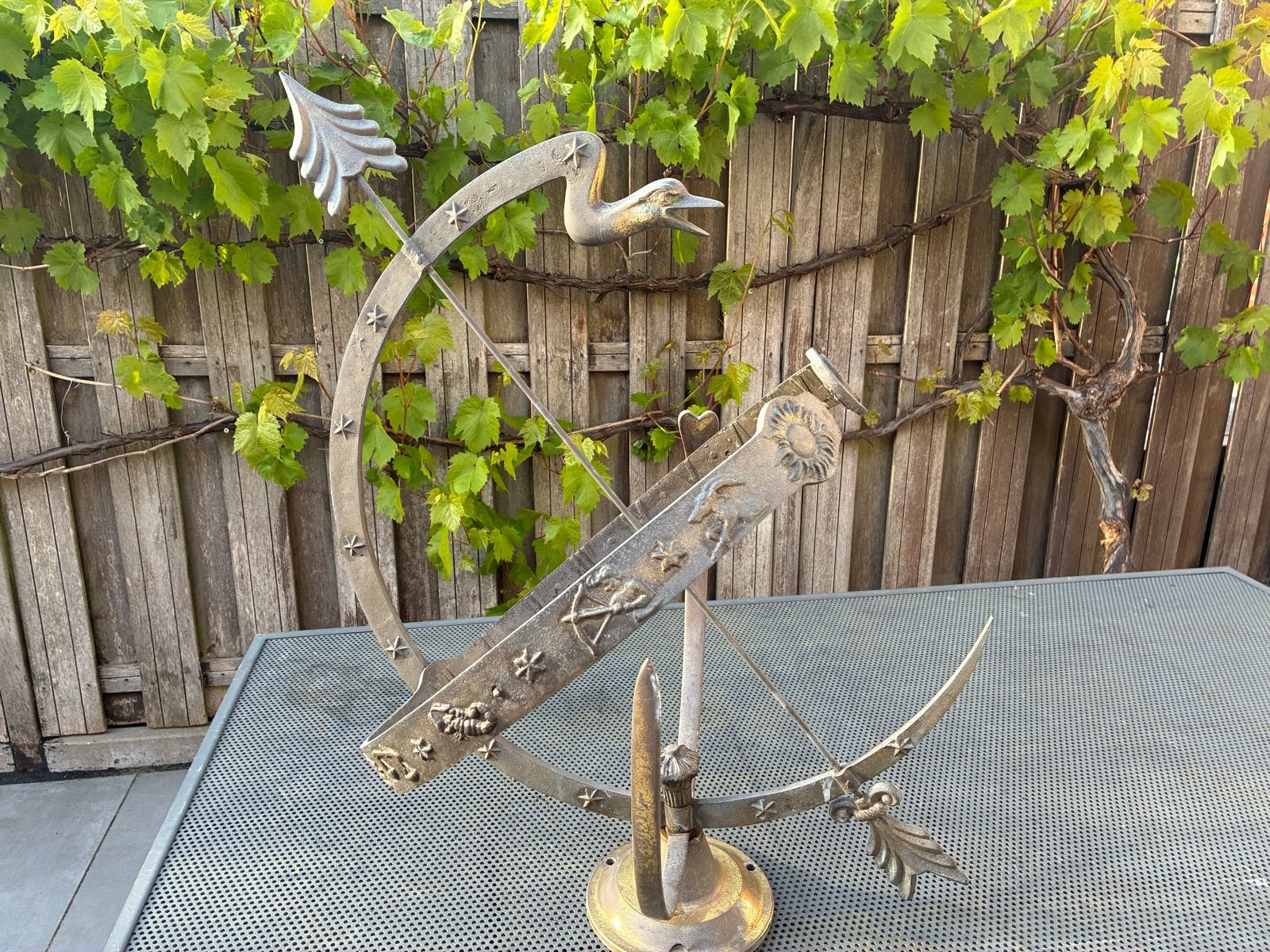 Grote Authentieke Messing Zonnewijzer Saturnus, Tuin en Terras, Zonnewijzers, Ophalen of Verzenden, Gebruikt