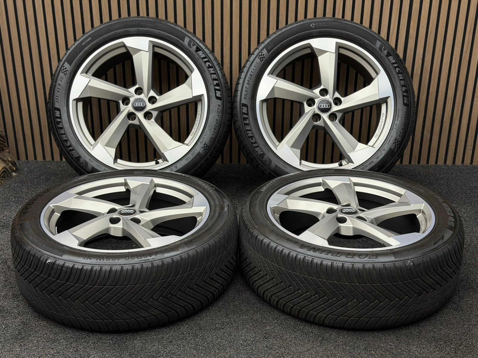 Originele 20 inch Audi Q5 SQ5 80A 5x112 ET39 66.5 255/45/20, Auto-onderdelen, Banden en Velgen, Ophalen, 255 mm, ., Banden en Velgen