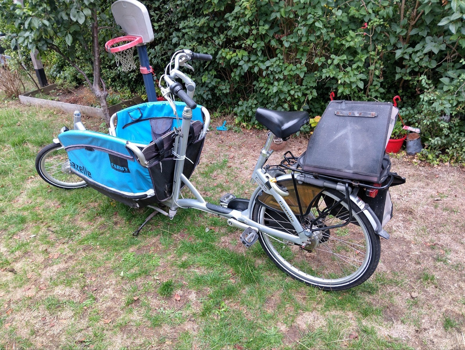 Gazelle Cabby met fietstassen, Ophalen, Gebruikt, Opvouwbaar, 2 kinderen