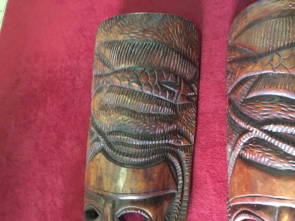 Twee Filipijnse Godenmaskers - Visserijthema, Antiek en Kunst, Ophalen of Verzenden