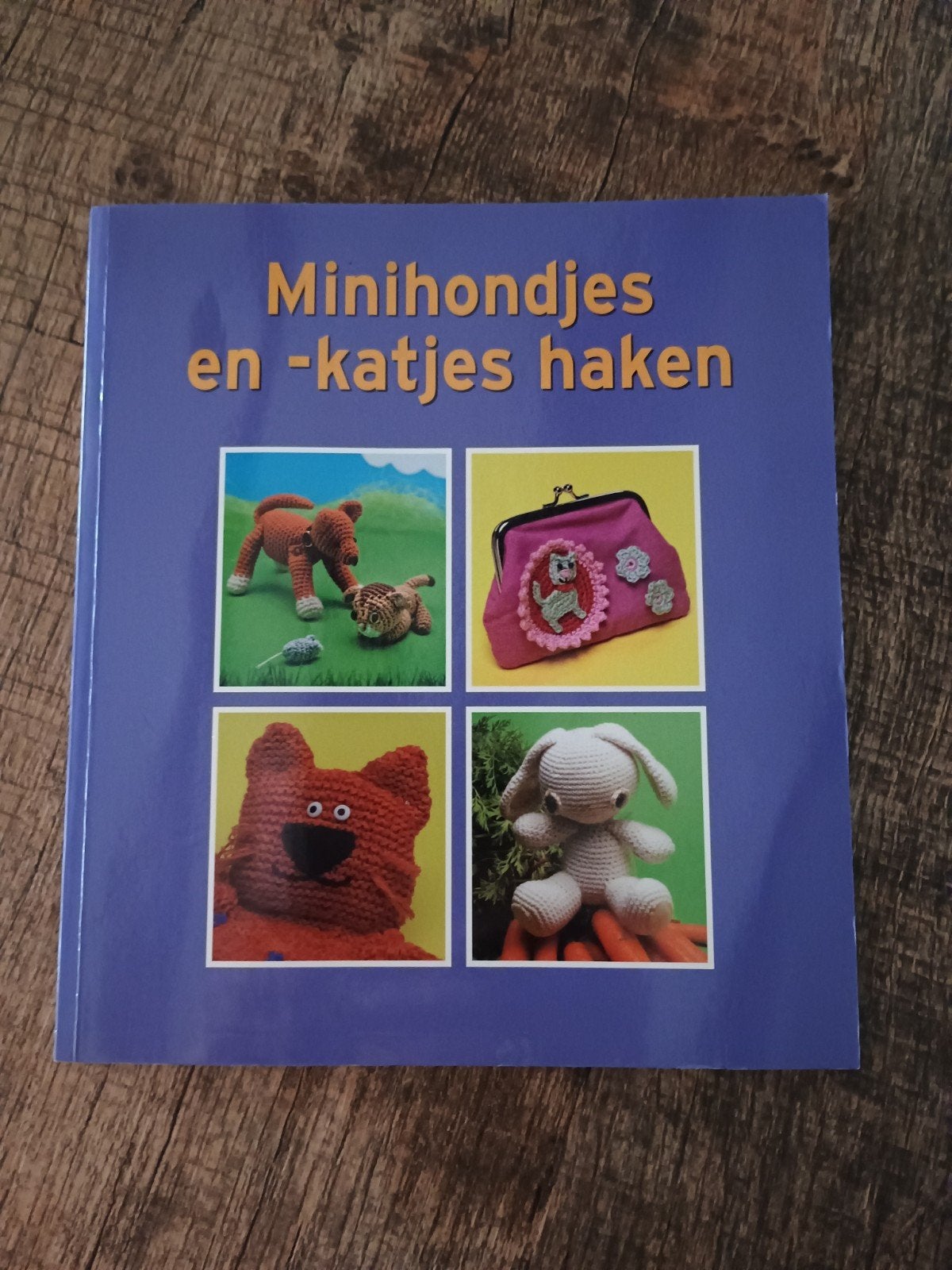 Mini hondjes en katjes haken, Ophalen of Verzenden, Haken, Patroon of Boek