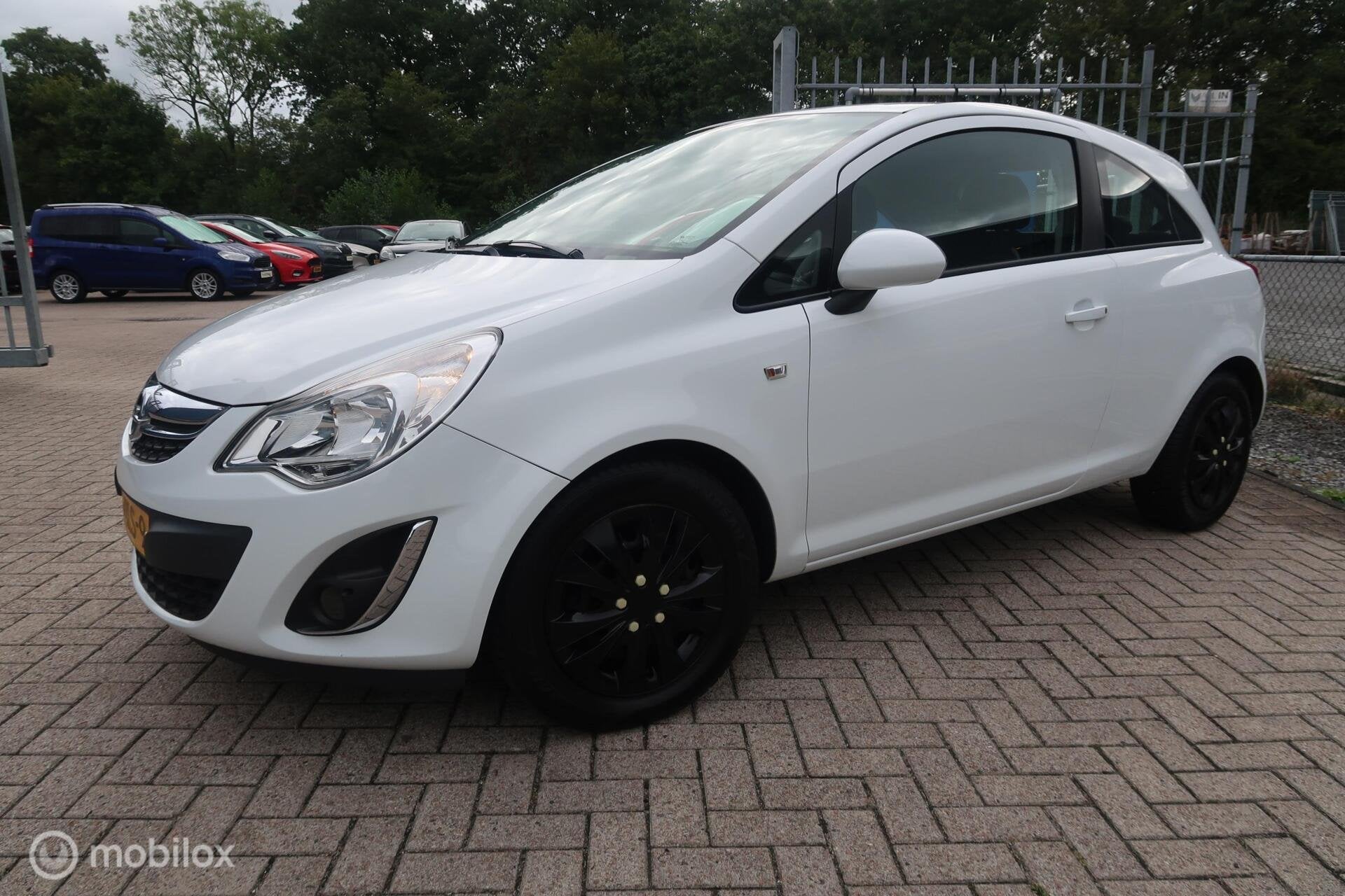 Opel Corsa 1.2 EcoFlex Anniversay Edition LPG, Voorwielaandrijving, Gebruikt, Zwart, 4 cilinders
