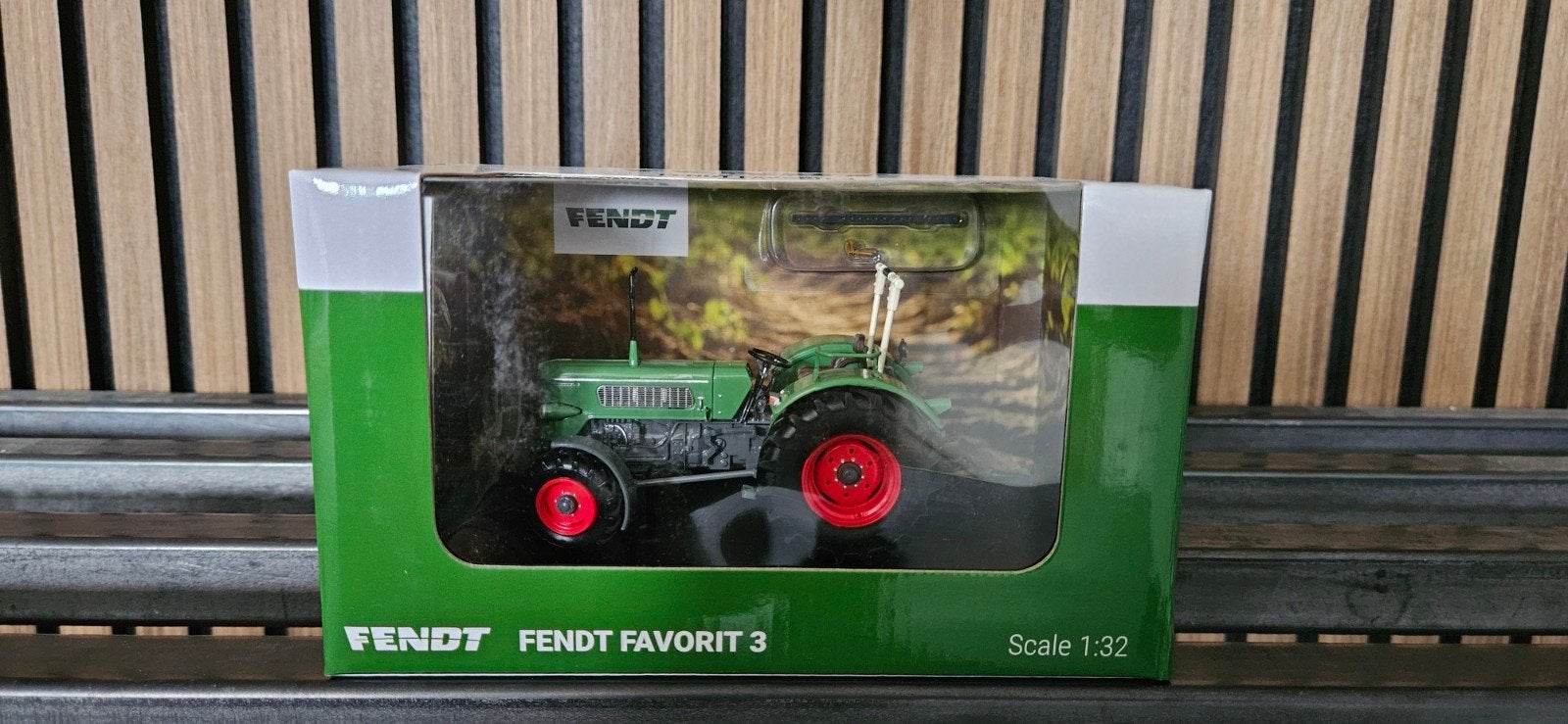 Aanbieding! Fendt Favorit 3 1:32, Ophalen of Verzenden, Nieuw, Tractor of Landbouw, Overige merken