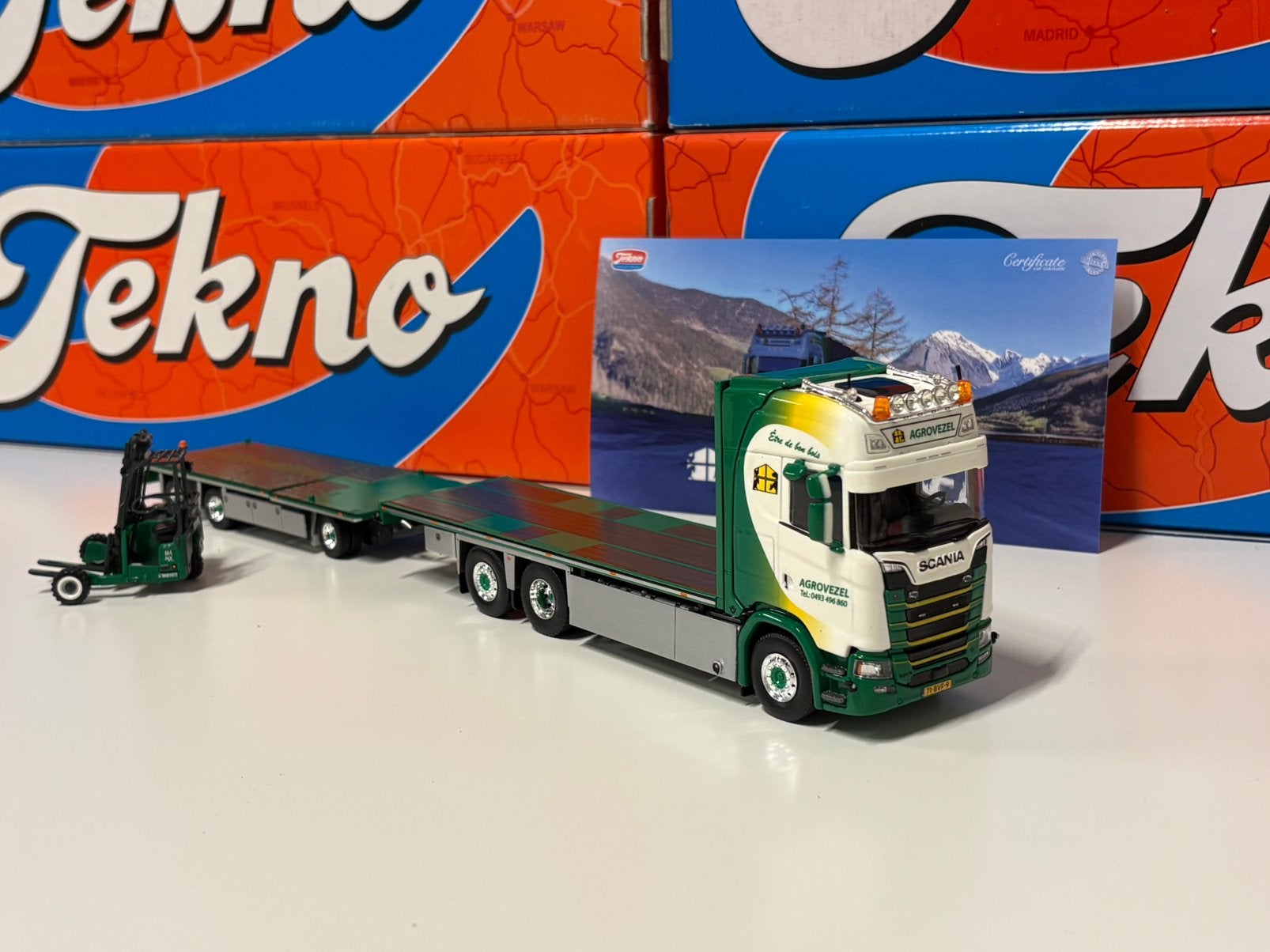 Tekno Agrovezel, Ophalen of Verzenden, Zo goed als nieuw, Bus of Vrachtwagen, Tekno