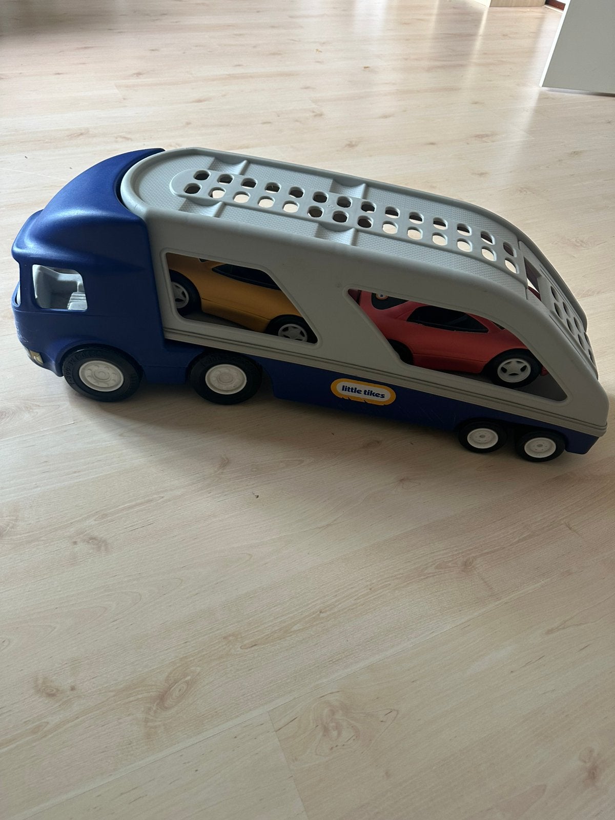 Litlle tikes auto, Ophalen, Gebruikt