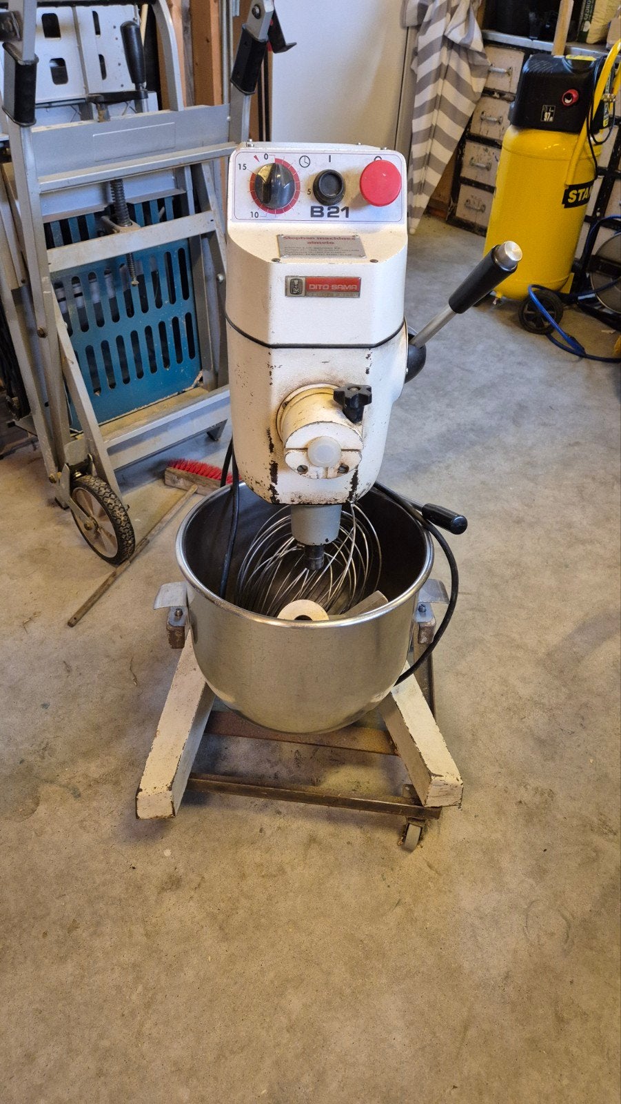 Professionele Stephan Machines B21 Industriële Mixer, 4 liter of meer, Ophalen of Verzenden, Gebruikt, 3 snelheden of meer