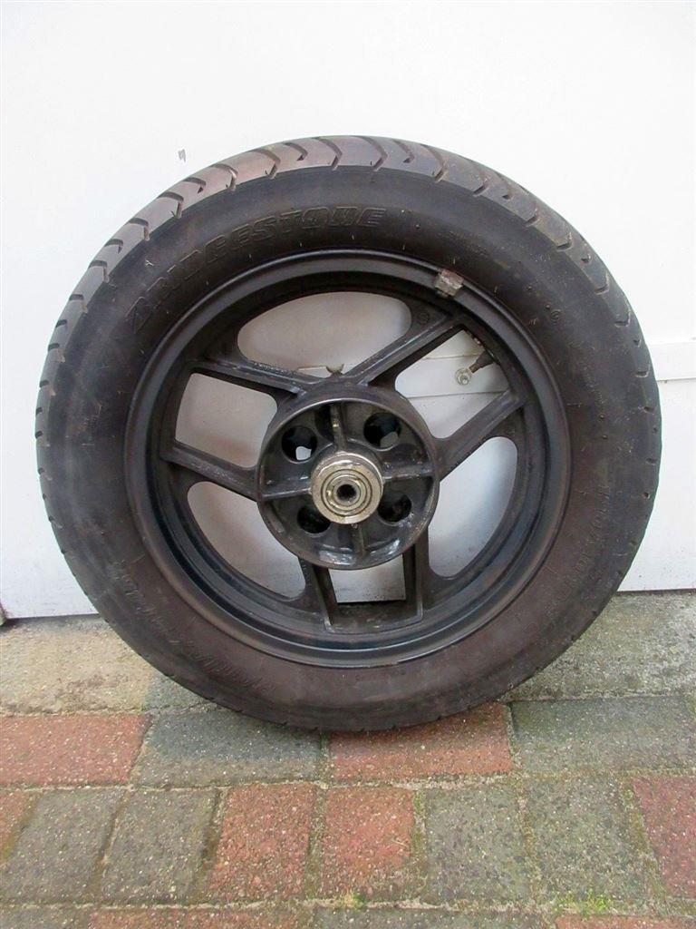 Kawasaki GPX600 achtervelg achterwiel achter velg wiel GPX, Motoren, Ophalen of Verzenden, Gebruikt