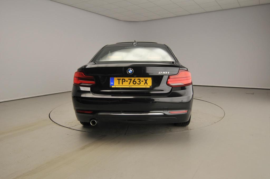 BMW 2 Serie Coupé 218i Automaat / Schuifdak / Leder / Sport, Auto's, BMW, Automaat, 4 stoelen, Zwart, 3 cilinders