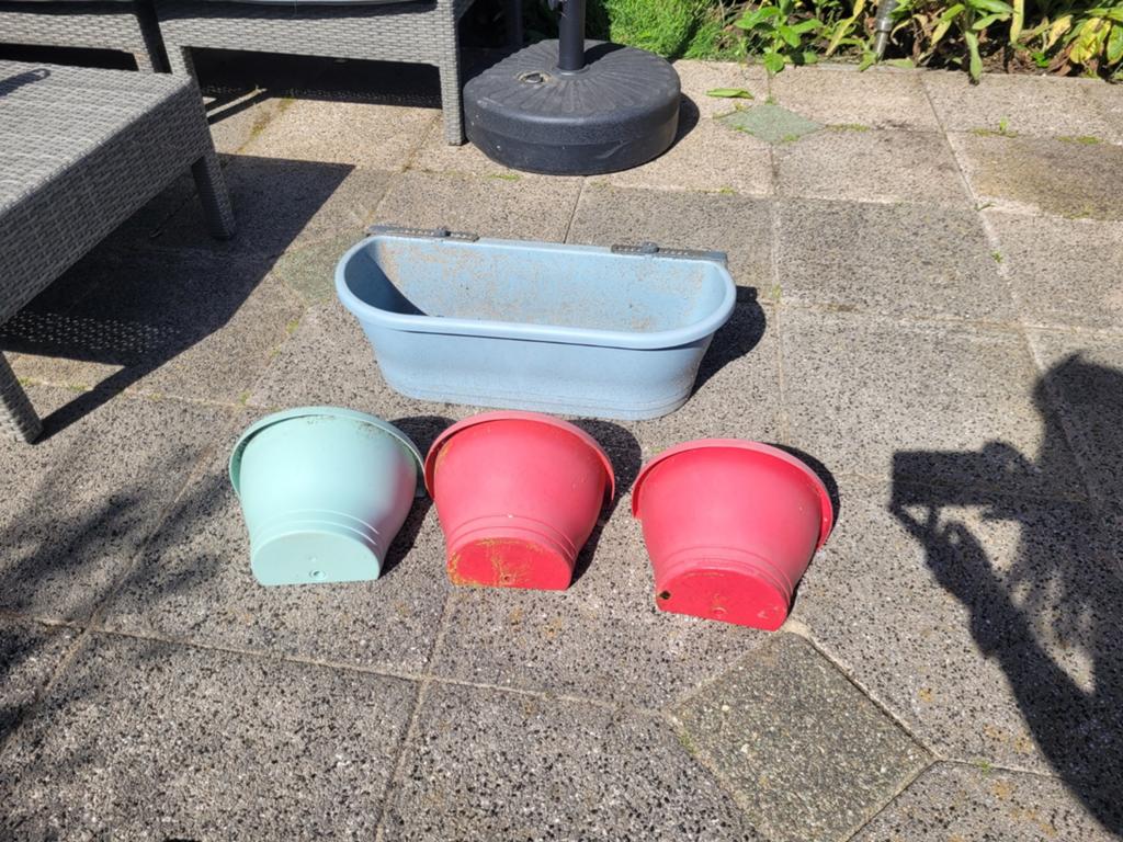 Plantenbakken met instelbare beugels, Ophalen, Rond, Kunststof, Minder dan 30 cm